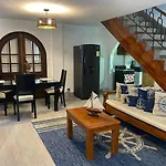 Cozy Apt. On Manga Bay Blvd.